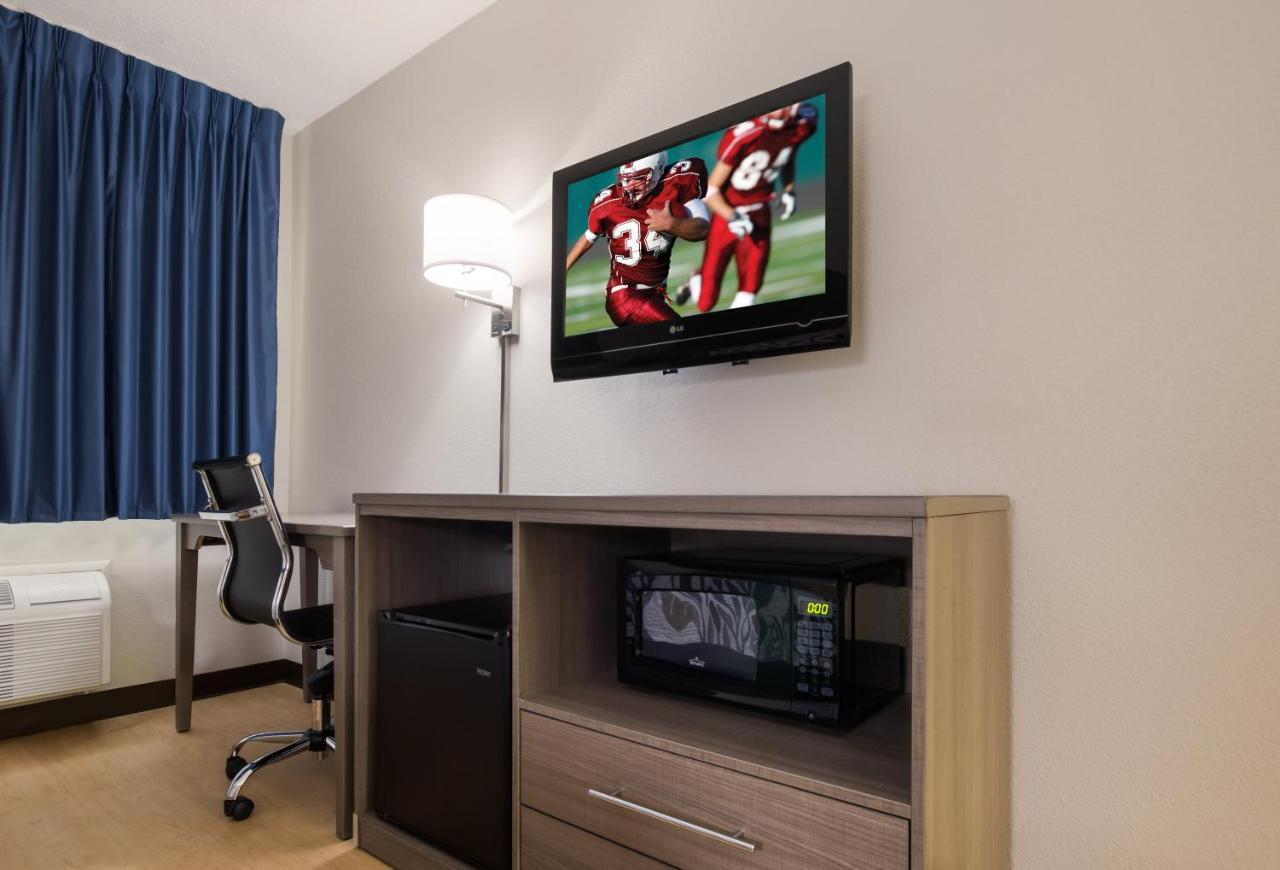 Red Roof Inn ลอว์เรนซ์เบิร์ก ภายนอก รูปภาพ